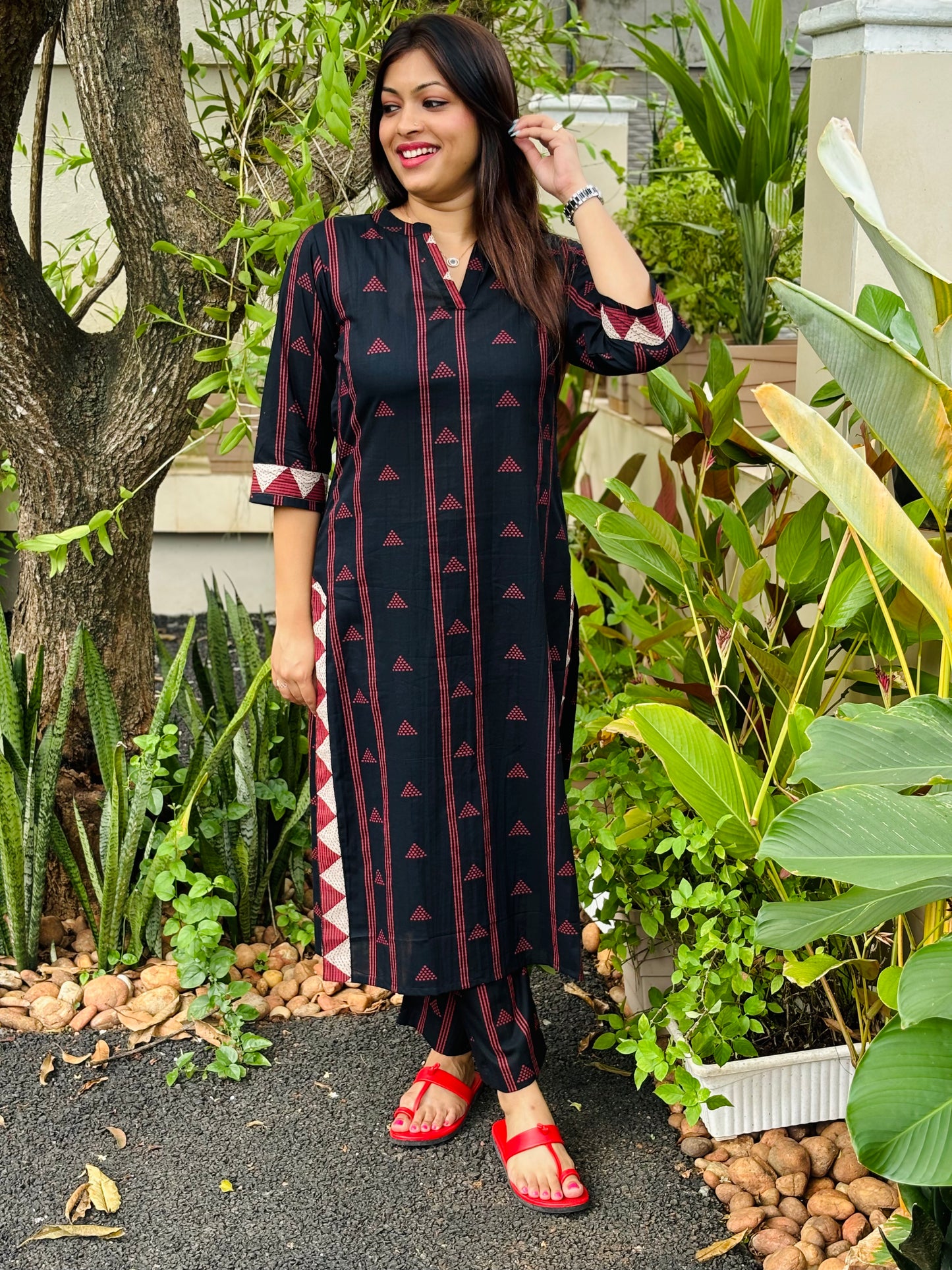Black abstract print with border style co-ord set