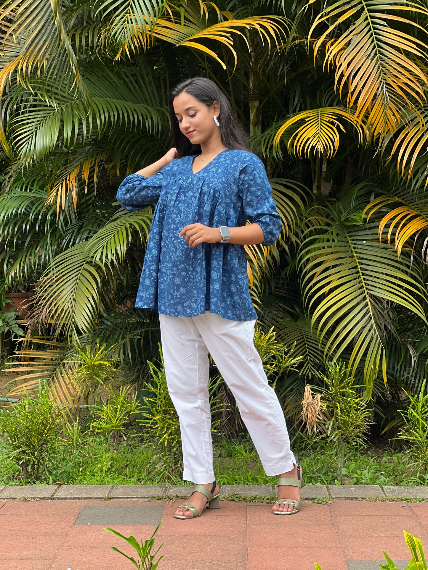 Floral Indigo Short Top