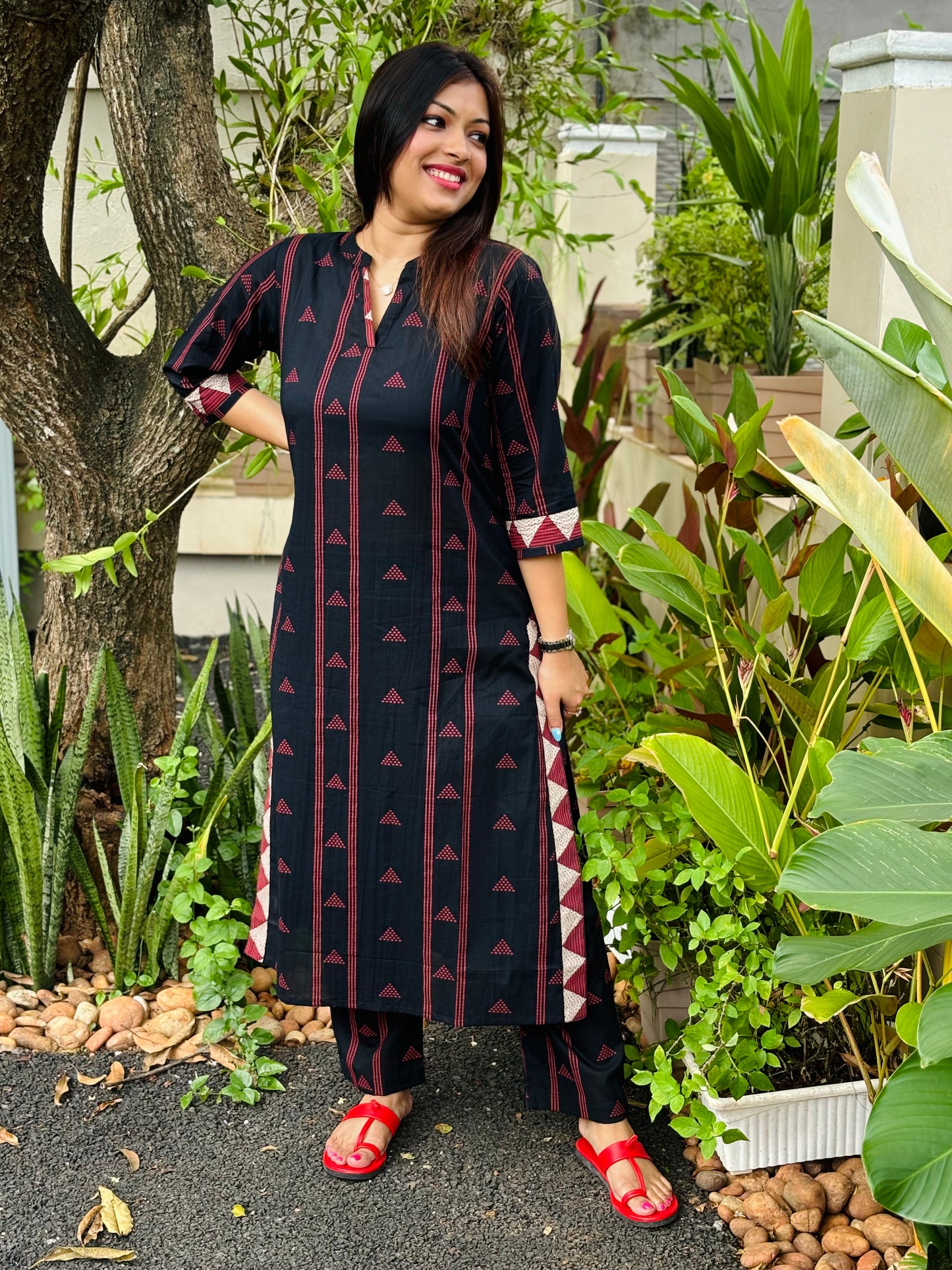 Black abstract print with border style co-ord set