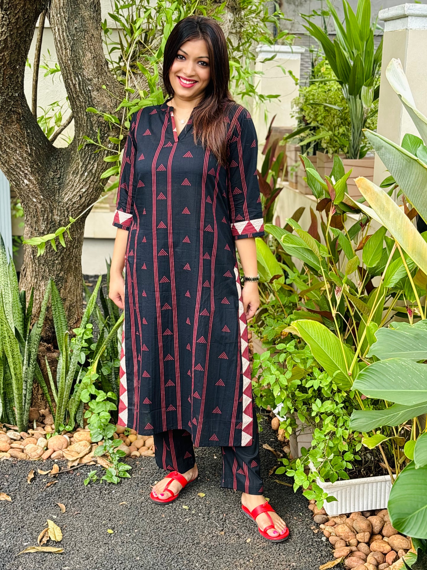 Black abstract print with border style co-ord set