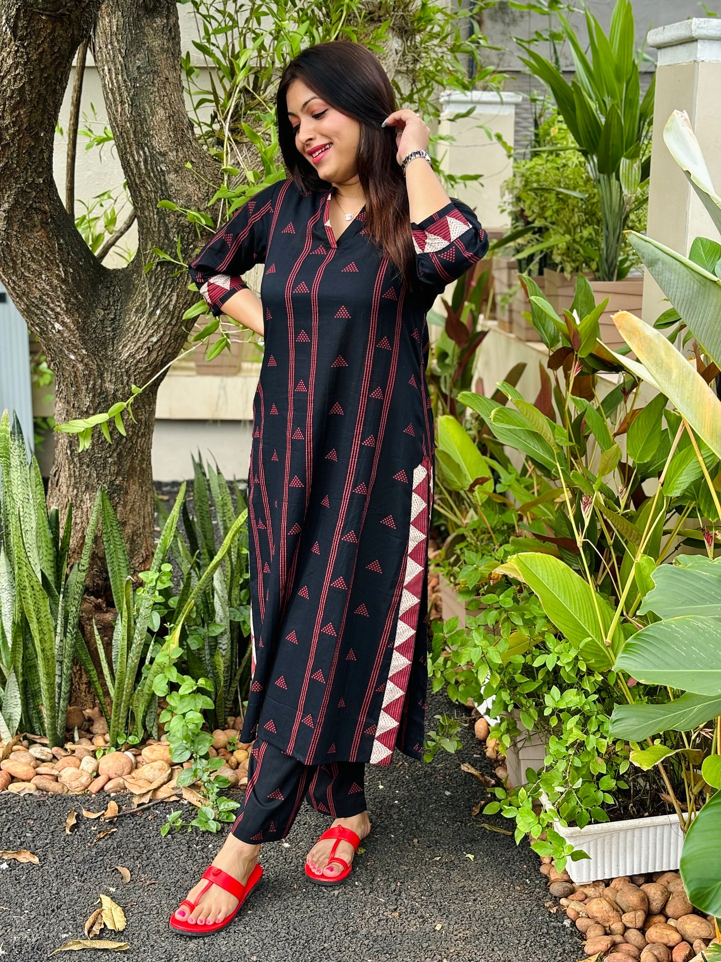 Black abstract print with border style co-ord set